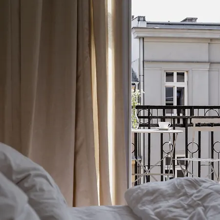 Lwowska - Stayinwarsaw